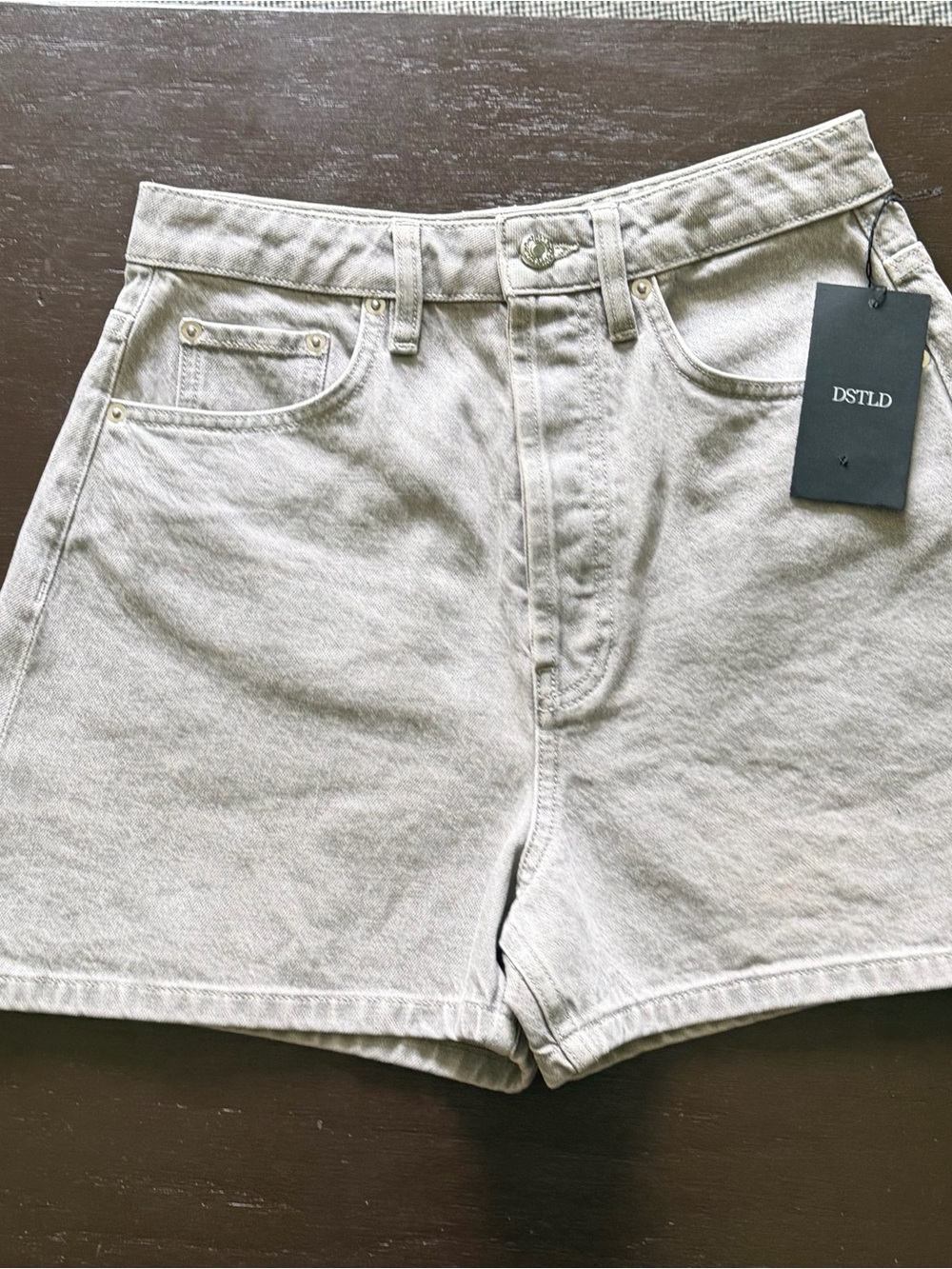 DSTLD Women's Light Gray Denim Shorts